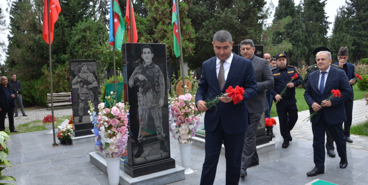 İcra başçısı şəhid Zaur Kərimovun anım tədbirində iştirak edib.