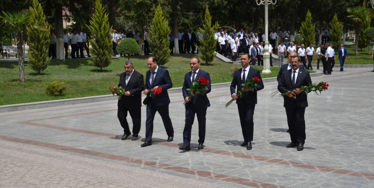 Kürdəmirdə Su Təsərrüfatı və Meliorasiya İşçilərinin Peşə bayramı günü qeyd edilib.